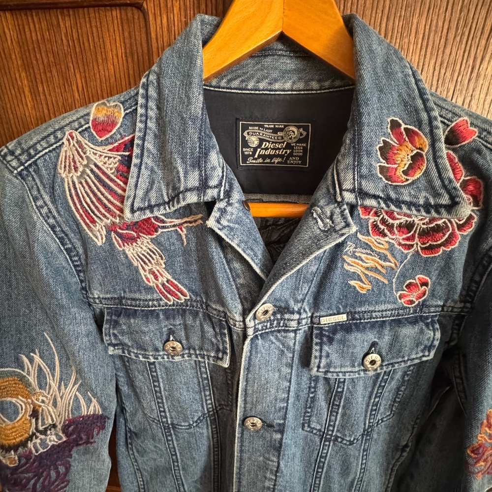 Diesel Men’s Denim Jacket with Floral Embroidery size L - Picture 8 of 14